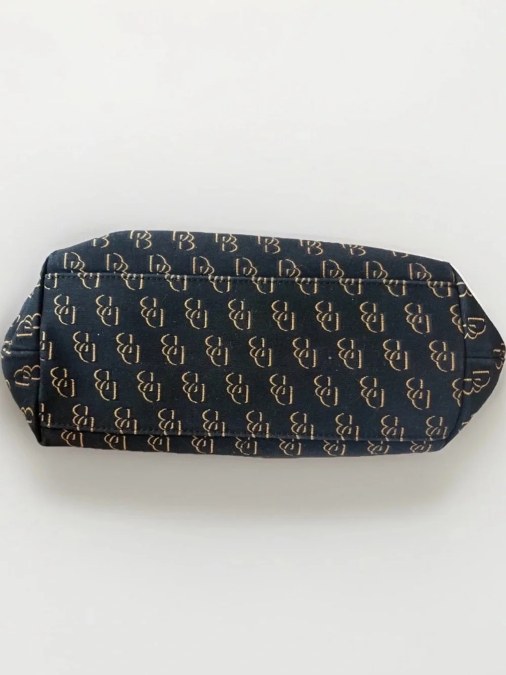 Vintage Dooney & Bourke Signature Canvas Hobo Bag | Black & Tan - Picture 6 of 11